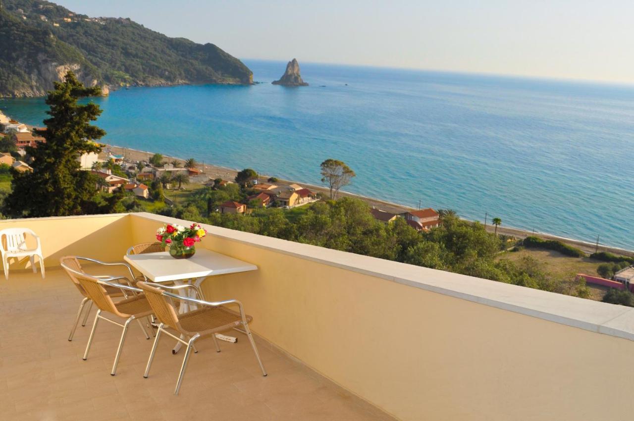 Holiday Apartments Maria With Pool And Panorama View - Agios Gordios Beach Εξωτερικό φωτογραφία