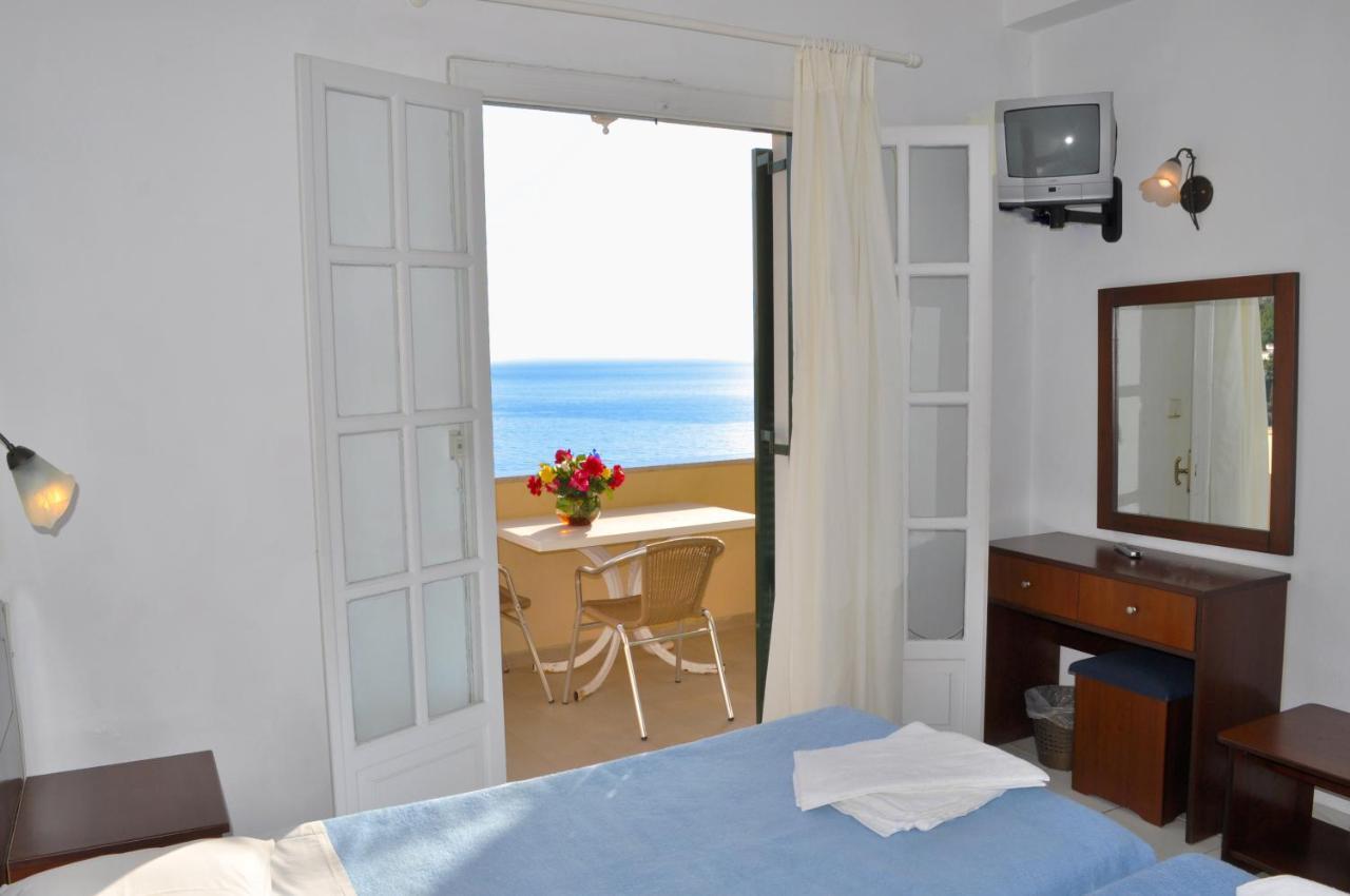 Holiday Apartments Maria With Pool And Panorama View - Agios Gordios Beach Εξωτερικό φωτογραφία